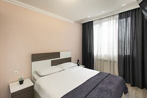 Apartment by Luxe Group SN100