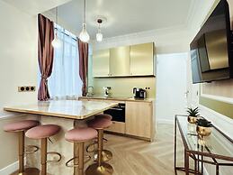 Merveil Luxury Suite - Marais - Charlot