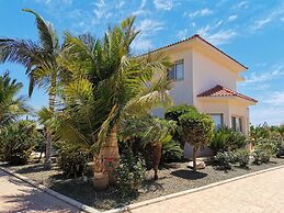 Orchard Blossom Private Villa With Pool