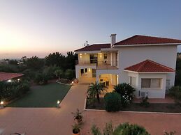 Orchard Blossom Private Villa With Pool