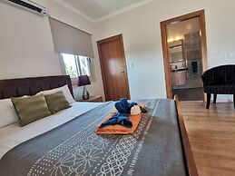 Orchard Blossom Private Villa With Pool