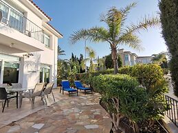 Artemis Villa in Protaras 100m From the Sea