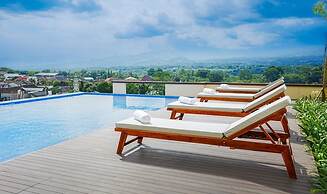ARTOTEL Leguna Magelang