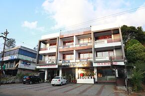 Hotel Mountain Hues Thekkady