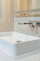 Teak 5BR Pool Villa Bang Tao + Airport Shuttle