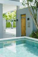 Teak 5BR Pool Villa Bang Tao + Airport Shuttle