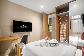 Beachfront 1501 2BR at Wyndham Naithon Phuket