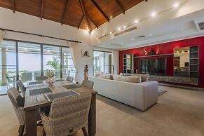 Luxury 3BR Villa 5 Private Pool, Gym & Jacuzzi