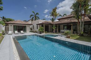 Luxury 3BR Villa 5 Private Pool, Gym & Jacuzzi