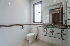 Luxury 3BR Villa 5 Private Pool, Gym & Jacuzzi