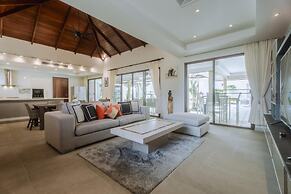 Luxury 3BR Villa 5 Private Pool, Gym & Jacuzzi