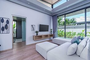 Stylish 2BR Naiton Aileen Villa w/ Private Pool