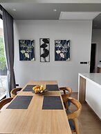 Stylish 2BR Naiton Aileen Villa w/ Private Pool