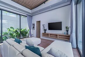 Stylish 2BR Naiton Aileen Villa w/ Private Pool