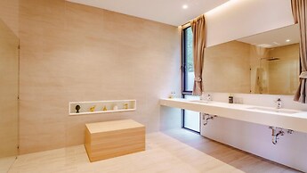 Aileen 3BR Naiton , New Private Pool Villa