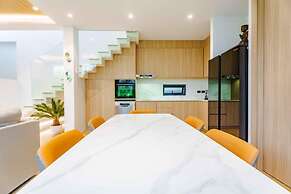 Aileen 3BR Naiton , New Private Pool Villa