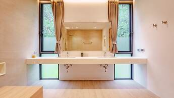 Aileen 3BR Naiton , New Private Pool Villa