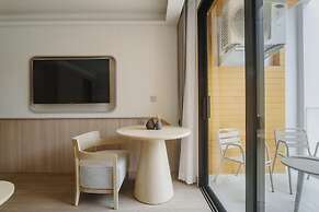 Wyndham Gardens Elegant Studio, Forrest View 2228