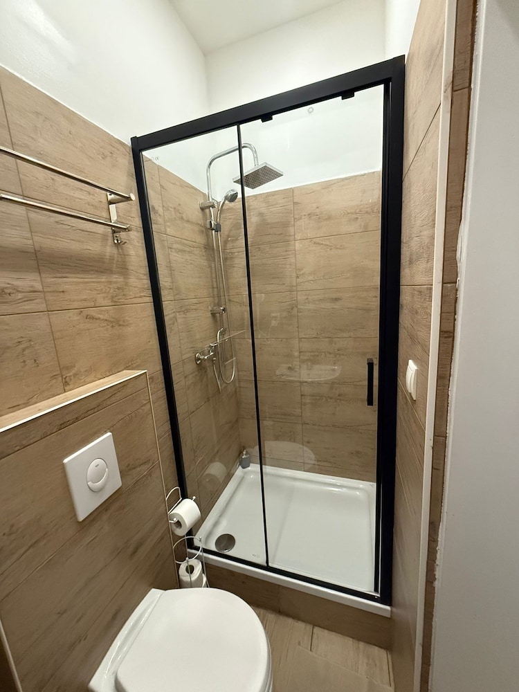 Stylish 1BR Apartment City Center