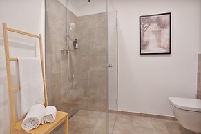 Premium Apartments I home2share