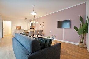 Premium Apartments I home2share