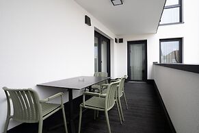Premium Apartments I home2share