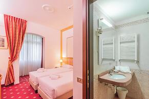 Hotel Polo