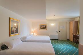 Hotel Polo