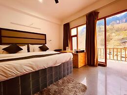 Hotel beas river retreat