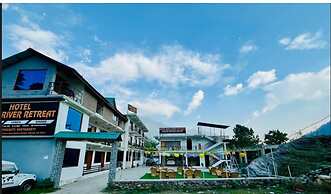Hotel beas river retreat