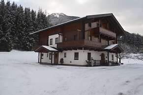 Mittersill Apartment Close to ski Lifts