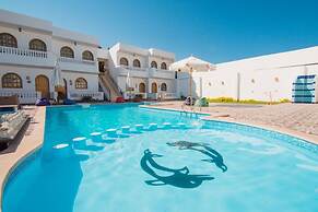 DahabHolidayHotel