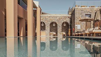Volta Seaside Hotel