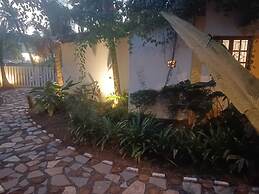 Urban Mad – Villas & Studio
