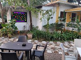 Urban Mad – Villas & Studio