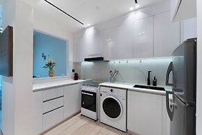 Elegant 1BR Stay in Binghatti Heights