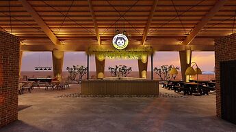 Mad Monkey Kampot