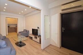 Apartment by Luxe Group PU383
