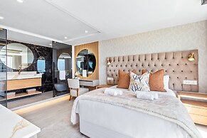 Lagoon Beach Luxe 116a