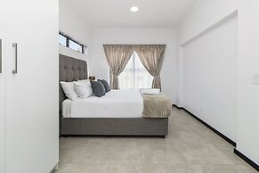 Mandalay Hideaway