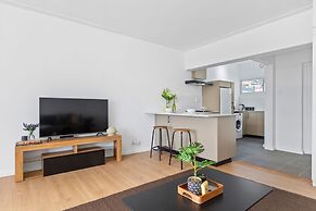 E1 Ventnor House