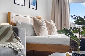 E1 Ventnor House