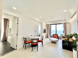 Atermis Regency Hillside Phu Quoc - Sea & Fireworks View