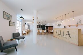 Zulla Nazaré Surf Village