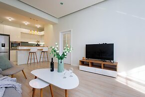 Apartment by Luxe Group PU514