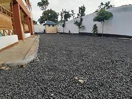Lux Suites Villa De Leo Studios Bungoma