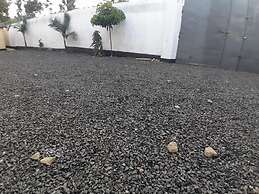 Lux Suites Villa De Leo Studios Bungoma