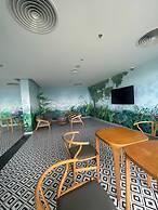 AirPort Cam Ranh Resort