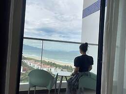 AirPort Cam Ranh Resort