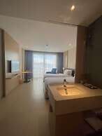 AirPort Cam Ranh Resort